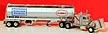 Lionel 6-12837 Humble Oil Tractor & Tanker